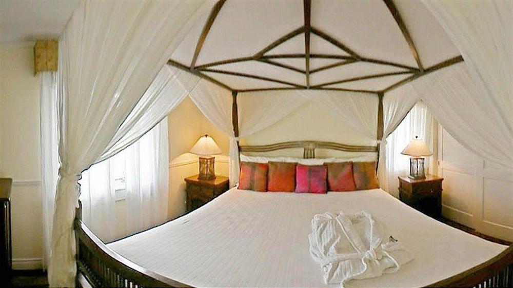 Point Grace Hotel Grace Bay Eksteriør billede