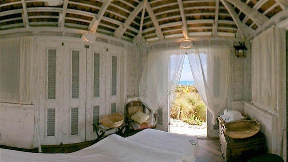 Point Grace Hotel Grace Bay Eksteriør billede
