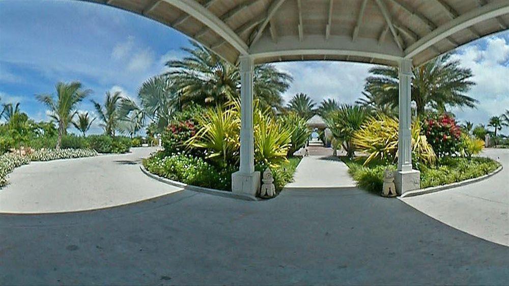 Point Grace Hotel Grace Bay Eksteriør billede