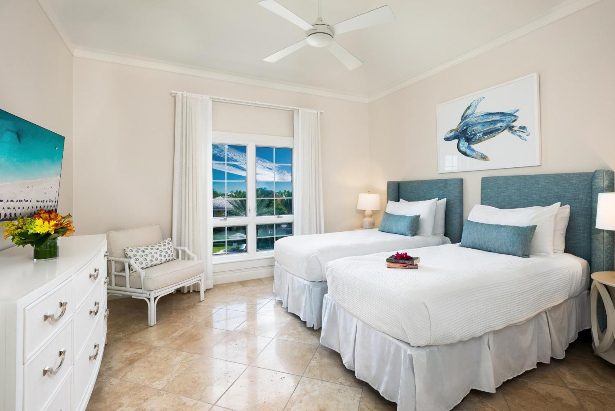 Point Grace Hotel Grace Bay Eksteriør billede