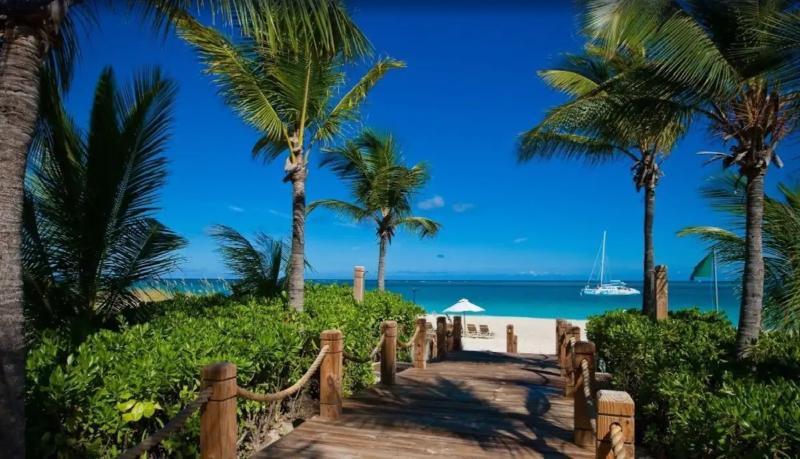 Point Grace Hotel Grace Bay Eksteriør billede